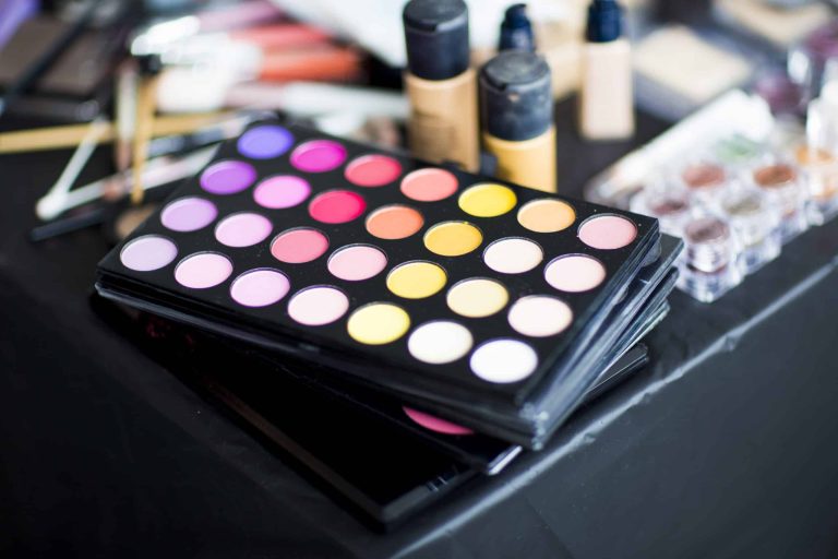 Beauty Comes From Within: What Makeup Can Add